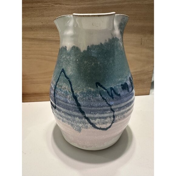 Vintage Art Pottery 80s style Pitcher Flower Vase signed Brenner ? Brennon ? - Picture 5 of 7